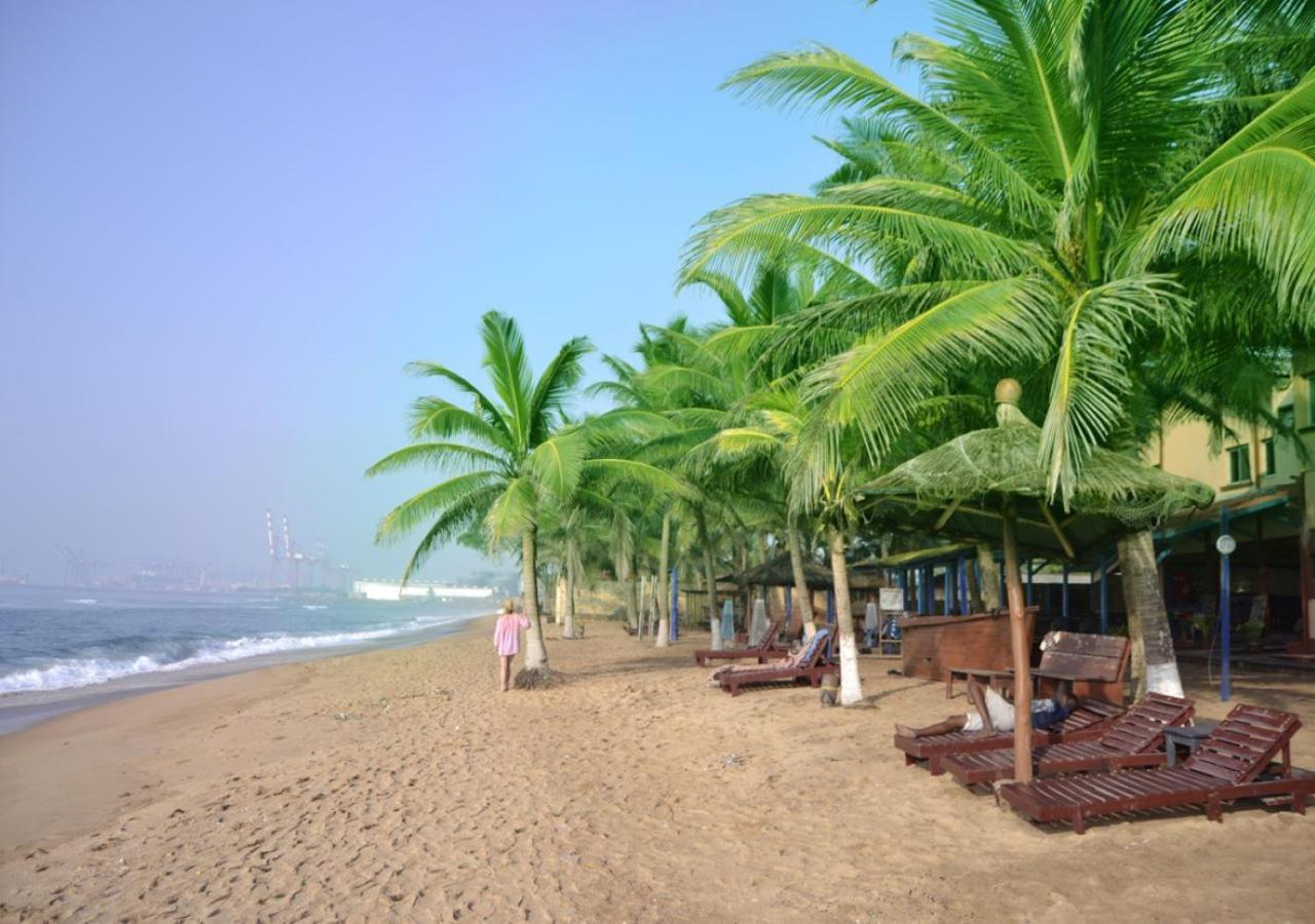 Cocobeach-Hotel Ломе Екстериор снимка