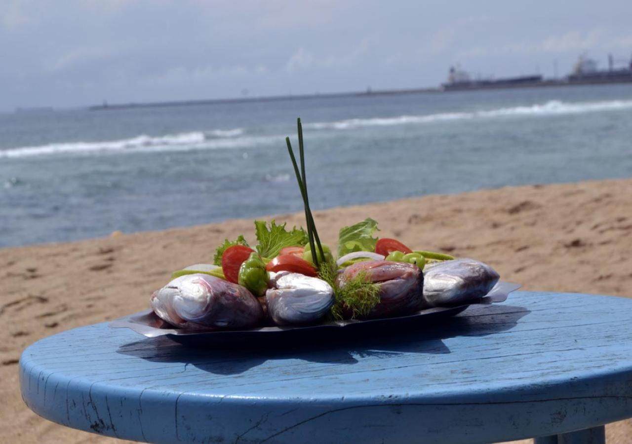 Cocobeach-Hotel Ломе Екстериор снимка